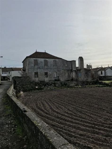 Casa de aldeia à venda na rua da Fonte Nova 2 n Vila Chã Alijó