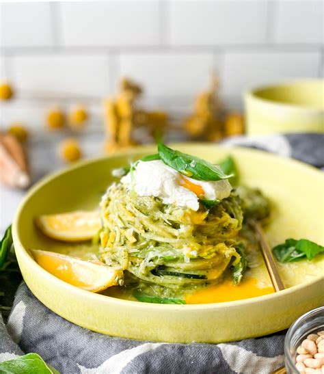 Zucchini Noodles With Avocado Pesto