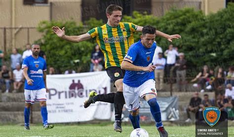Andata Finale Play Off Buon Pari Del Siracusa Ad Enna Siracusa Post