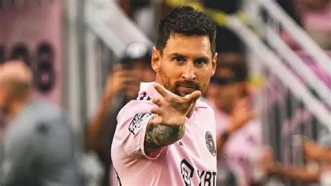 Por qué Messi festeja sus goles en Inter Miami como un superhéroe