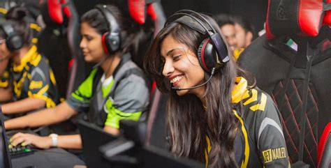 Women Esports Athletes Shine At Gamer LKs Womens Cyber Games InGame