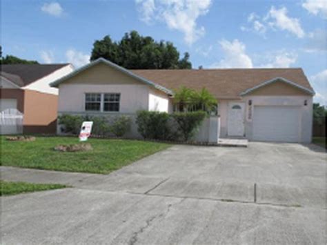 3346 Nw 203rd St Miami Gardens Fl 33056 Zillow