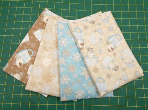 Gnome Fabric Flannel 4pc Fat Quarter Bundle B480 Gnomes Hot Cocoa