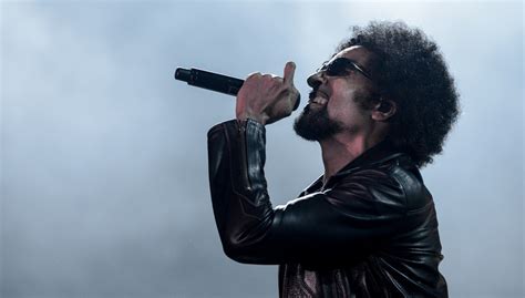 William DUVALL - Я сегодня без ансамбля - Звуки.Ру
