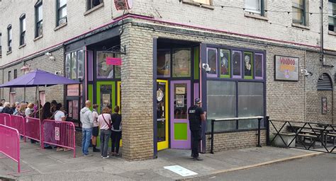 Voodoo Doughnut Old Town In Portland Photos Menu Reviews And Ratings