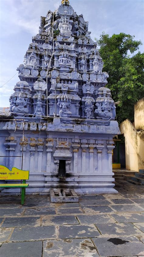 Shiva Temple in the city Chirala