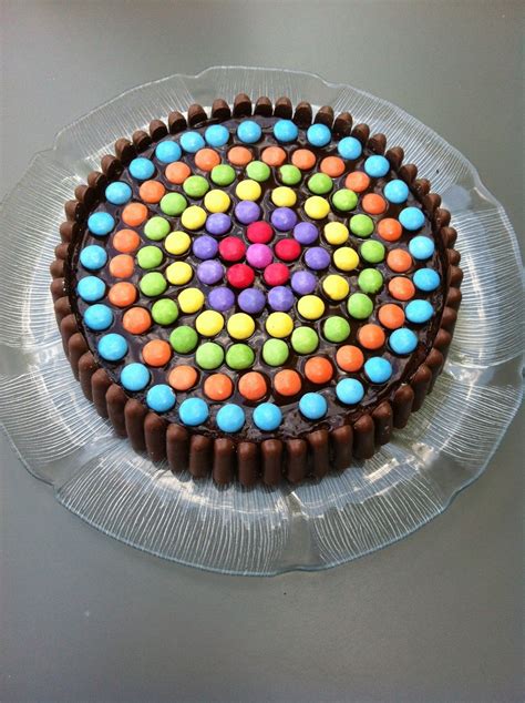 Gateau Au Chocolat Fingers Et Smarties Les D Lices De Cintit Gateau