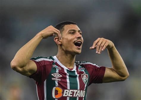 A Gazeta André do Fluminense entra na mira do Manchester City diz