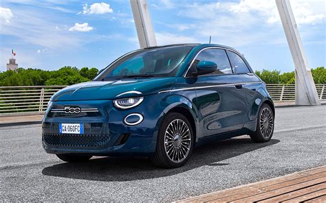 El Nuevo Fiat 500 Eléctrico Estrena Carrocería Cerrada Edición