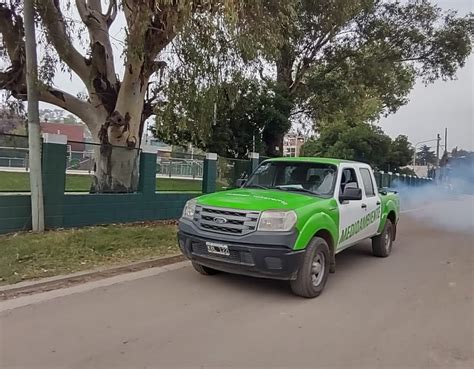 ContinÚan Las Tareas De FumigaciÓn En Esteban EcheverrÍa Esteban