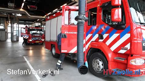 Uitruk Brandweer Zwolle Post Marsweg Naar Ongeval Heinoseweg N Zwolle