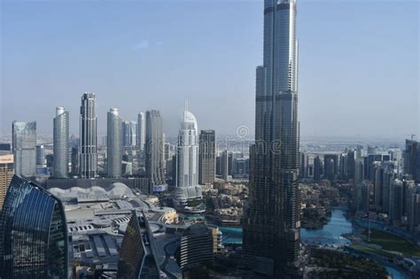 view  burj khalifa  address sky views observatory  dubai uae