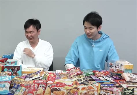 かまいたちがブルボンのおすすめお菓子を紹介 ロングセラーから懐かしの商品も登場 2人のお気に入りはどのお菓子 Appbank