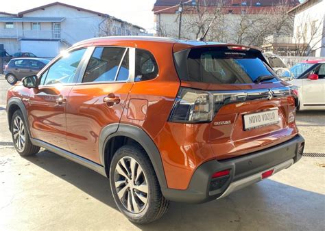 Suzuki S Cross Glx Elegance Wd Hybrid V Dostupno Odmah