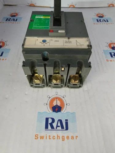 3 Pole Schneider Mccb 25ka Rated Current 250a At Rs 10000 In Rajkot