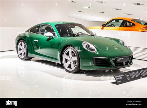 Stuttgart Germany Sep 2019 Irish Green Porsche 911 Carrera S 2017