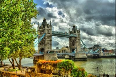 London Tower Bridge jigsaw puzzle in Bridges puzzles on ...