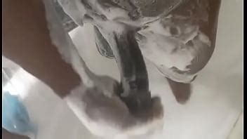 Big Bull Master Daddy BBC Acariciando En La Ducha Solo Masterbation XVIDEOS