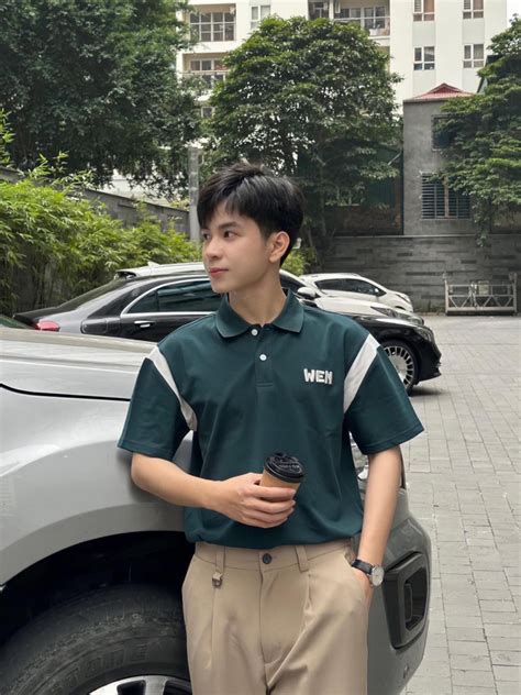 Hot boy Tài chính Ngân hàng nổi tiếng chỉ sau một đêm Profile khủng vẻ ngoài đốn tim fan nữ