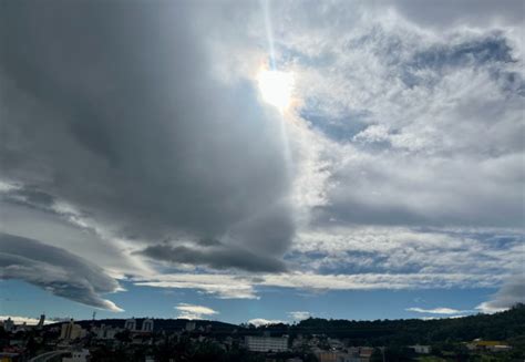 Semana começa sol mas muda chegada de ciclone chuva intensa