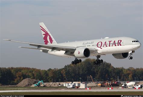 A Bbc Qatar Airways Boeing Dzlr Photo By Bj Rn D Wel Id