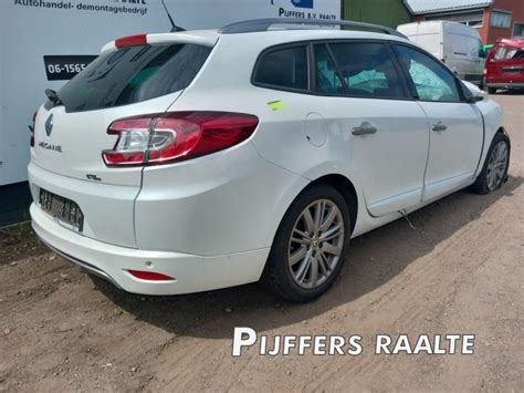 Renault Megane III Grandtour 1 2 16V TCE 115 Salvage Vehicle 2013 White