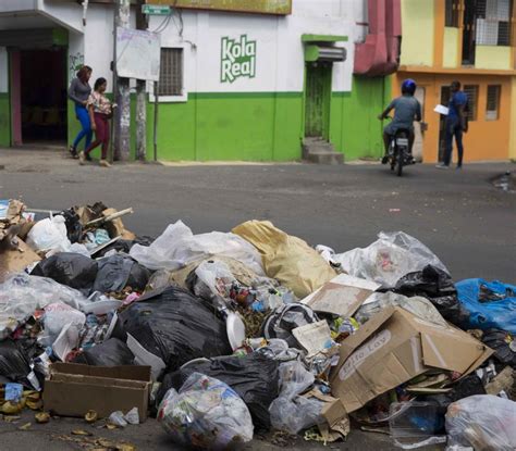 Se acumula la basura en Santo Domingo El Nuevo Día