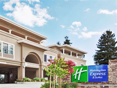 Hotel In Santa Cruz, CA Near Boardwalk | Holiday Inn Express & Suites ...