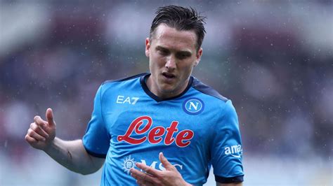 Gazzetta Milan De Ketelaere Costa Troppo Idea Zielinski