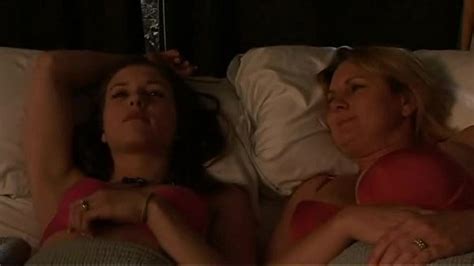 Autumn Moon Lesbian Videos Porn Videos LetMeJerk