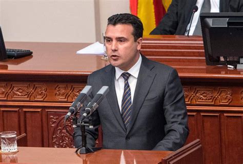 El Gobierno De Macedonia Logra Salvar En El Parlamento El Acuerdo Con