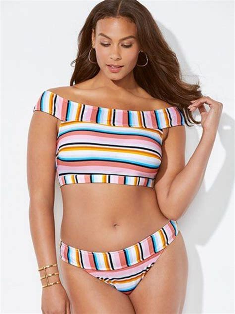 22 Flattering Swimsuits For Small Busts Huffpost Uk Style And Beauty