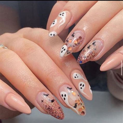 25 mẫu cute fall nails ideas để bạn thử trên móng tay của mình