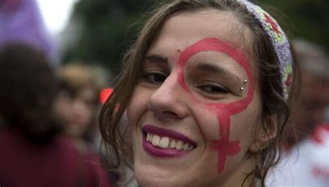 Día de la Mujer por qué dicen que no se debe felicitar el 8 de marzo a