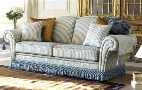 Amazing Country Cottage Sofas Couch For Sale Foter Cottage