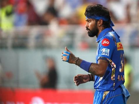 Yuvraj Backs Struggling Hardik To Do Something Special For India In