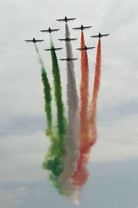 Giugno Le Frecce Tricolori Sorvoleranno Tutto Il Paese