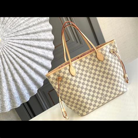 Louis Vuitton Neverfull Checkerboard Handheld Shoulder Bag Cherry