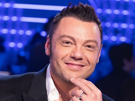 Nuovo Singolo Di Tiziano Ferro La Vita Splendida Testo E Significato