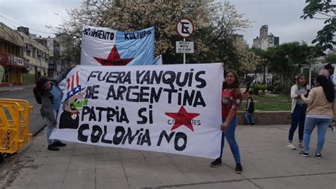 Argentina Fuerte Repudio En La Calle A La Visita De La Jefa Del