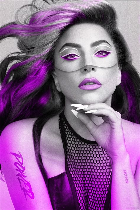 Experts Debate: Is Lady Gaga Transgender? The Evidence You Need To See Image 18
