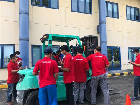 Foto Training Sio Forklift Training Indonesia Perusahaan Training