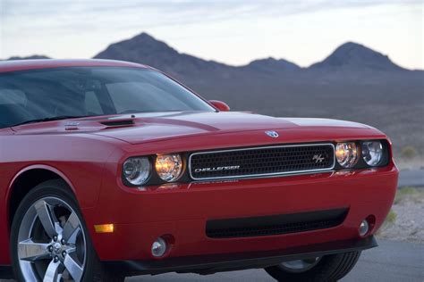 2014 Dodge Challenger Srt Satin Vapor Edition Wallpapers [hd] Drivespark