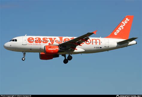 G EZIO EasyJet Airbus A319 111 Photo By Glenn Azzopardi ID 122878