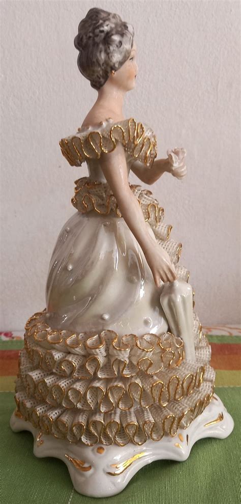 Porcelanowa Figurka Roceram Panna Z Parasolk Warszawa Mokot W Olx Pl