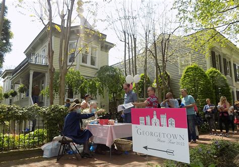 Georgetown House Tour Draws Record Crowds On A Perfect Day The