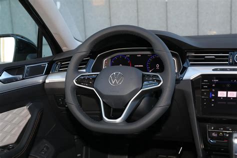 Volkswagen Magotan 2023 – GuangcaiAuto