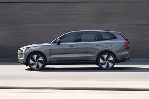 Volvo Ex90 Flagship Electric Suv Unveiled