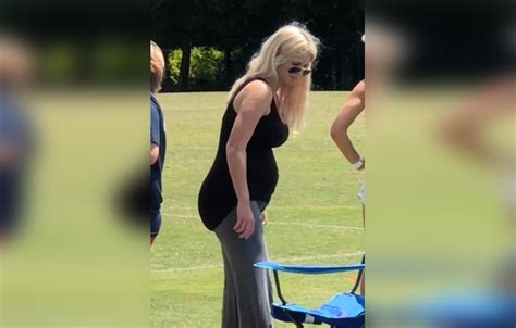 Elin Nordegren Seen Walking Laps As Pregnancy Due Date Nears