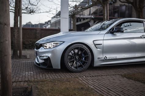 F82 M4 Track Car With 18″ Sm 10 Wheels